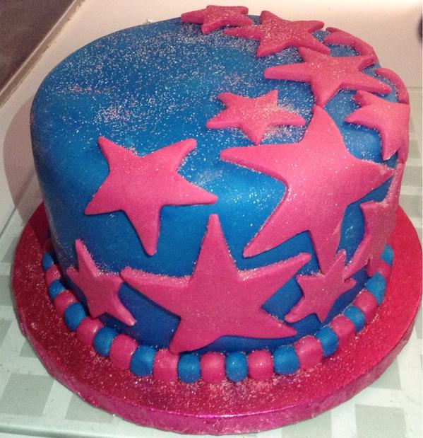 Treats14's tweet photo. Farewell cake, another treats creation...#Treats14 http://t.co/viNCtwmBD0