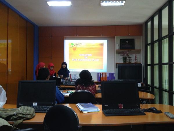 MY PLAPERS lagi presentasi, siap siap nih kalau udh release ntar.