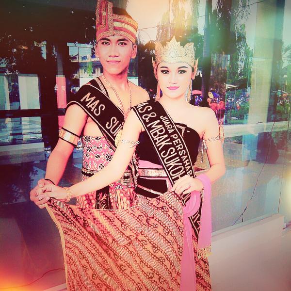 ProfesorRama's tweet photo. KIRAB KEBUDAYAAN KABUPATEN SUKOHARJO 2014. http://t.co/iM4yFpkHt4