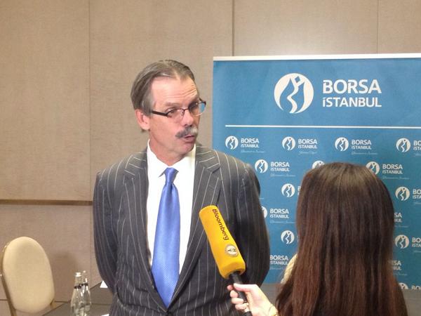 Glenn Hutchins, Uluslararası Girişimcilik Konferansındaki keynote konuşmasını tamamladı.