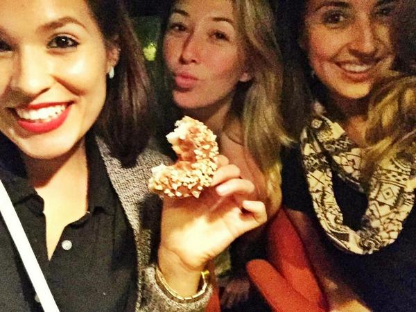 TheErixx's tweet photo. Donut run #locas #BlackNUTS http://t.co/kQbVjDTegZ