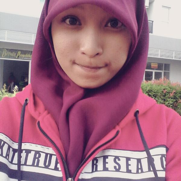 ricka_betta's tweet photo. ojo dikiro isun sing biso , golet ganti hang lebih teko riko .. || http://t.co/S2tPzqhR0E