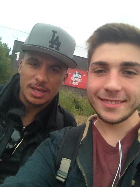 Just met <a href="/g_agbonlahor/">Gabby Agbonlahor</a> <a href="/AVFCOfficial/">Aston Villa</a>  #AVFC #UTV #SOTC