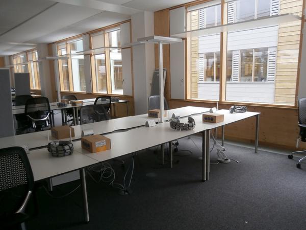 SICTS's tweet photo. SICT Support desks http://t.co/V3p4vwVB3L