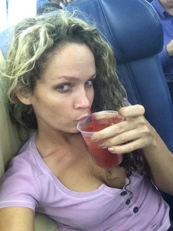 Sipping a Bloody Mary. Finally I'm enjoying flying again :) http://t.co/i2OzRnahNr