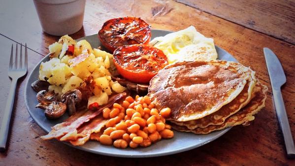 elcocinerofiel's tweet photo. En breve en @Tribo_tv desayuno de campeones #TriboDirecto http://t.co/rI8R3HlKqh