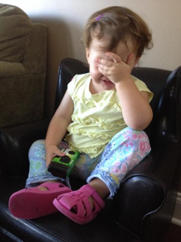 MrCoachWood's tweet photo. Hide and go seek #elliestyle http://t.co/5AxJcpiWGh