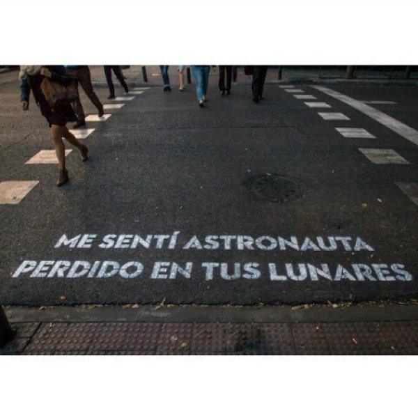 Las calles de #Madrid se llenan de versos. ¿Se os ocurre algún para vuestro cruce favorito? ow.ly/Ddguo