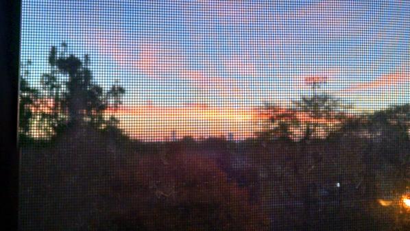 RClaman's tweet photo. OK Chicago, sometimes your not all that bad. #apartmentview http://t.co/r0osYC3QZK
