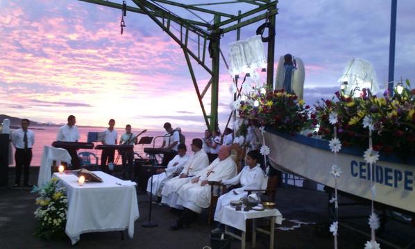 tcsnoticias's tweet image. Comparte @erick17aguilar: amanecer desde La Libertad. Fiesta de los pescadores