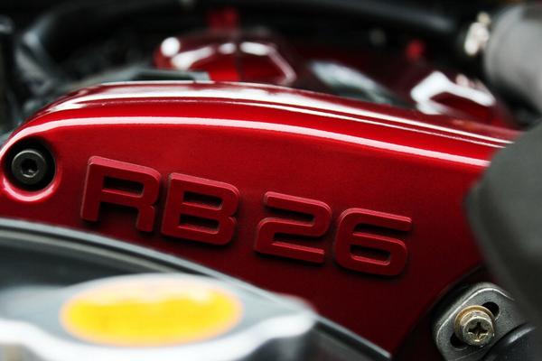 グッチー W Pa Twitter R34 Vスペックのアクティブレッド欲しい 車に興味の無い人に日産車の素晴らしさを紹介する この車好きな人rt Http T Co Rzjkafjmix