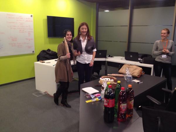 EnesPelko's tweet image. B-day celebrations at #APILab @APIknowsIT