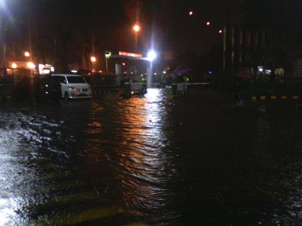 dpn stasiun senen <a href="/RadioElshinta/">Radio Elshinta</a> @AvvyOlivia