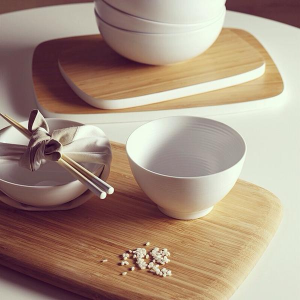 Spirituafin's tweet photo. Nuestra colaboración con @elcorteingles en su último catálogo de decoración #Decora. Furoshiki hasta en la cocina! ;) http://t.co/r6A7ligfBq