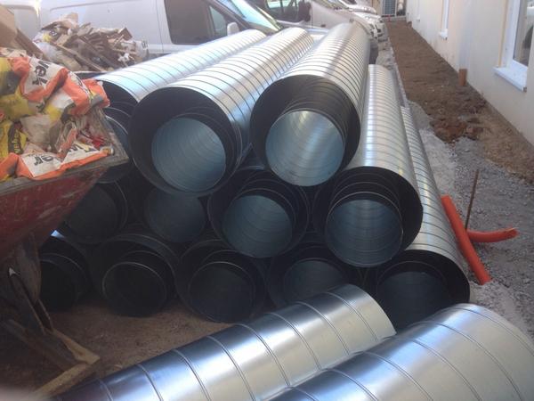 DuctSystems's tweet photo. Early morning delivery of  spiral ductwork http://t.co/rY0St1PZpj