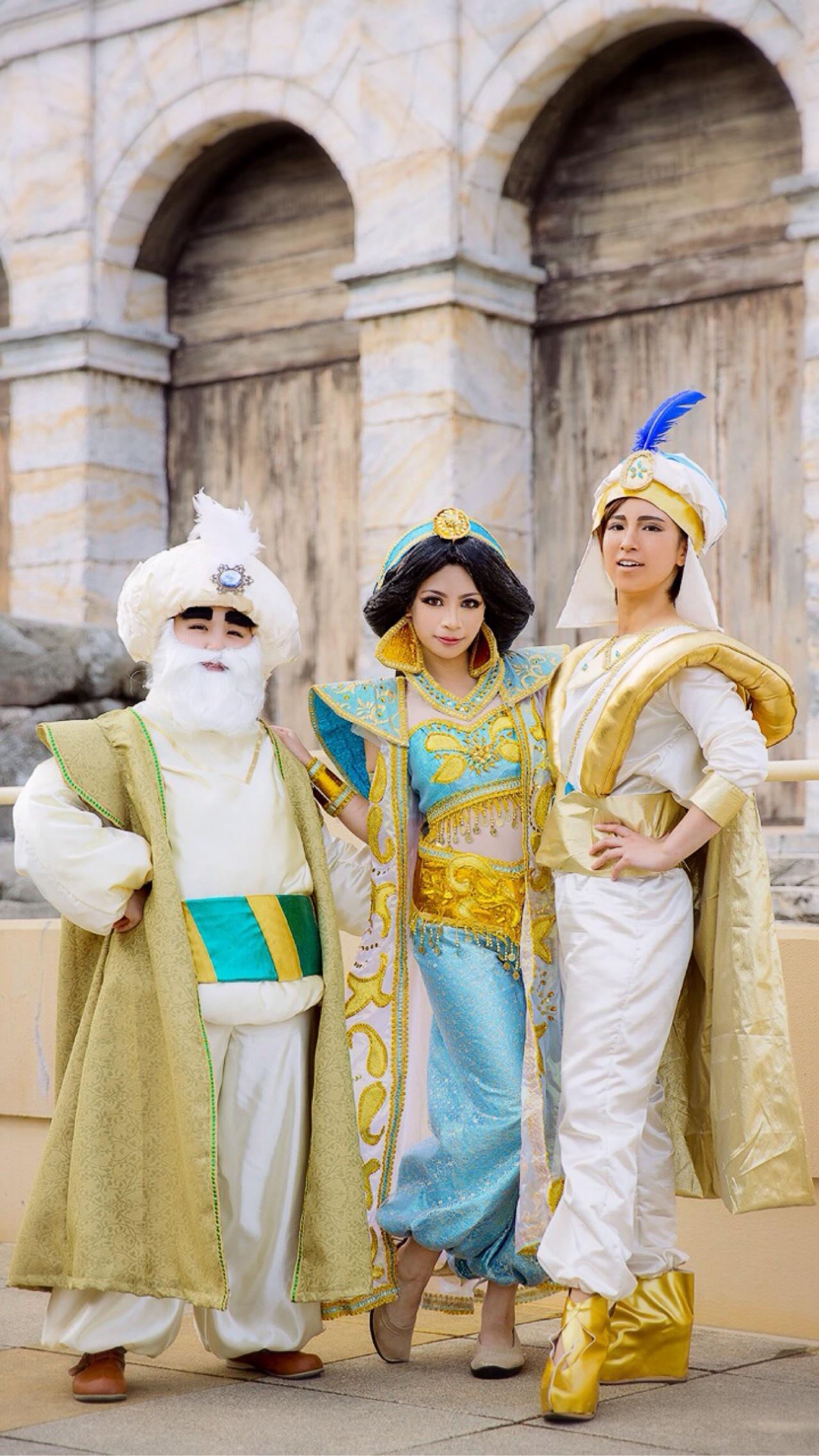 Oʟɪᴍᴀᴄʜɪ 3 25 永遠の標本展 仮装速報 Dハロアラジン前撮り 初の王様仮装好評でよかった ノv 29日はこの3人でインパします 会える方よろしくお願いします アラジン きの ジャスミン 千架 Photo Kan パーク内では撮影時のみ髭着用使用 Http