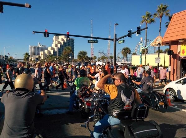 daniel3dfor's tweet image. Last weekend at Daytona Beach.