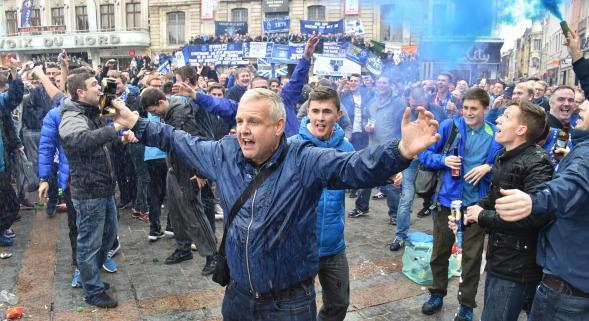 Ultramaniatics's tweet photo. Everton in Lille today http://t.co/0gjeCpqJWZ