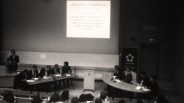 ASPRome's tweet photo. #oxfordebate for the final section of @IAPSSAC2014. Are you pro or against the #universality of #Human #rights? http://t.co/yv4SF8Cj7v
