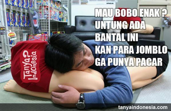juraganjawab's tweet photo. "DI PAHA AJA!" Ada tips biar BOBO lebih NYENYAK ? share2 --> http://t.co/QZZ2FijkYl #SimiUnyu #SpeakersNowTanya http://t.co/zhkK4Pi7jA