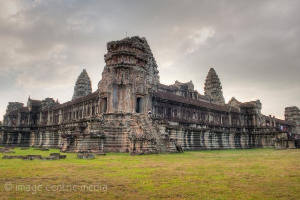AboutPhotoBlog's tweet image. Tips on Exploring &amp;amp; Photographing #Angkor Wat bit.ly/17iWEPC