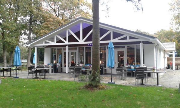 kcasius's tweet image. Heerlijk italiaans gegeten bij La Famiglia  #Harderwijk naast #Verscholendorp. Gezellig en lekker #eten! @IENSnl