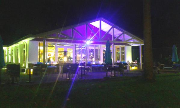 kcasius's tweet image. Heerlijk italiaans gegeten bij La Famiglia  #Harderwijk naast #Verscholendorp. Gezellig en lekker #eten! @IENSnl