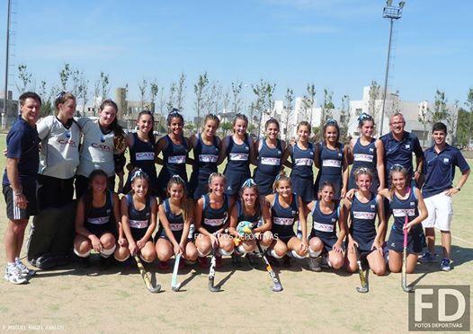 HockeyCordobe's tweet photo. Seleccionado Mendoza "B" Sub16 
#RegS16 http://t.co/XpNyMNaBMe