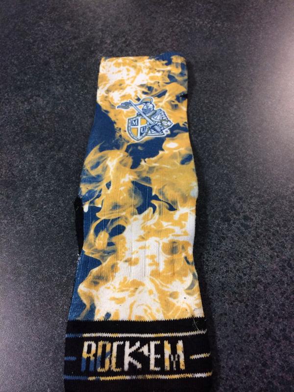 KnightSocksRock tweet picture