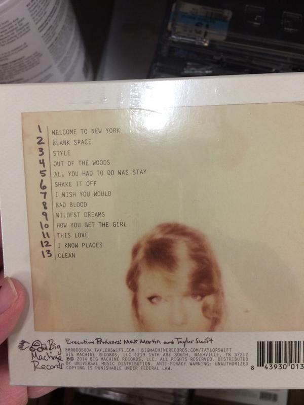 mercitayswift's tweet image. Style (!!!)

I&apos;m so thirsty for #TS1989
GIVE IT TO ME LORD
#spinnrtaylorswift