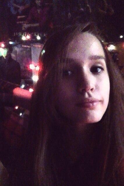 Polina14Ru's tweet photo. - не рано ли для гирлянд ?
- НИТ! http://t.co/gltz4FYzgn