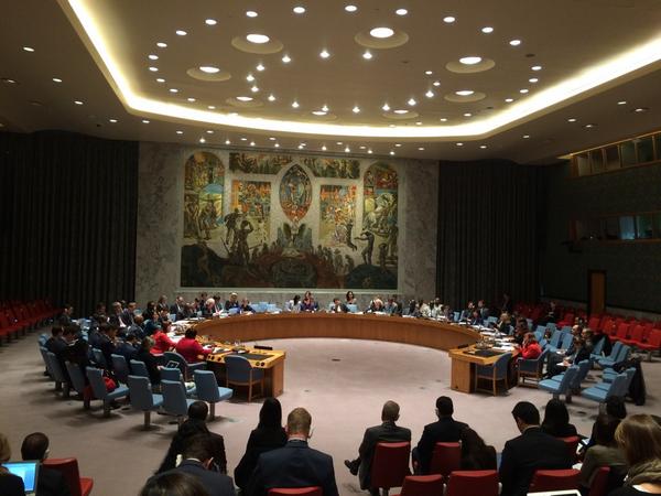 BotSchweizDE's tweet image. Good #UNSC debate on #workingmethods: Out of 18 persons sitting at the horseshoe table, 10 are women. That&apos;s why!