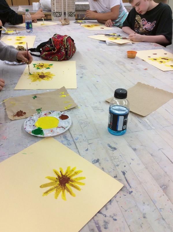Manus3D's tweet photo. Art Appreciation leaning about Van Gogh. We painted sunflowers with paint mixed with borax. http://t.co/7vggeR0T8b