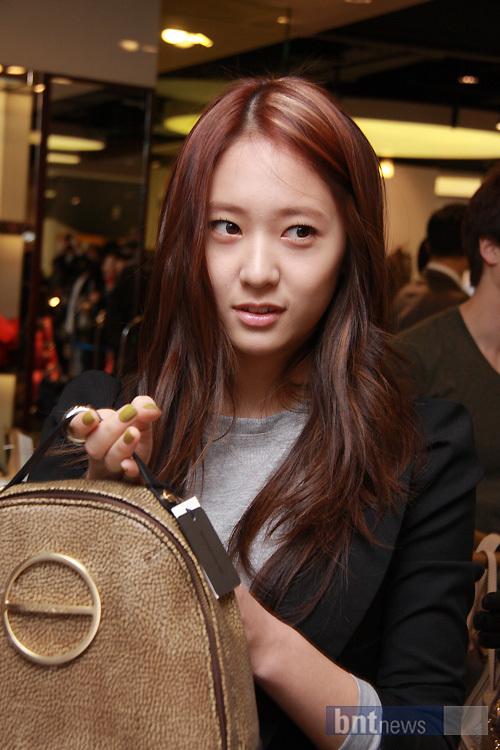 Happy Birthday our Princess Krystal Jung..We always support you.. Saranghae !  