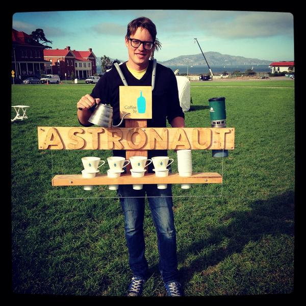#astronautcafe #bluebottle #bluebottlecoffee #mobilecoffee #sf #coffee #jetboil