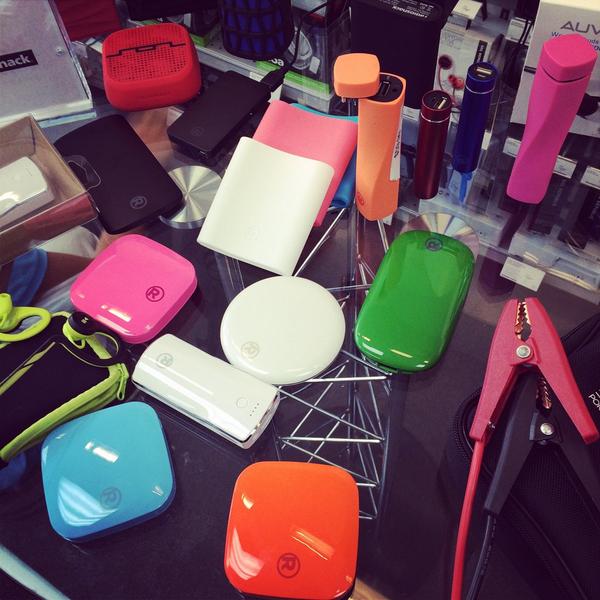 latinblah's tweet photo. @radioshack Lanza #GiftSmart - q es regalar inteligente Productos Del agrado de toda la familia, hay una variedad http://t.co/Ci6uJ3wGqB