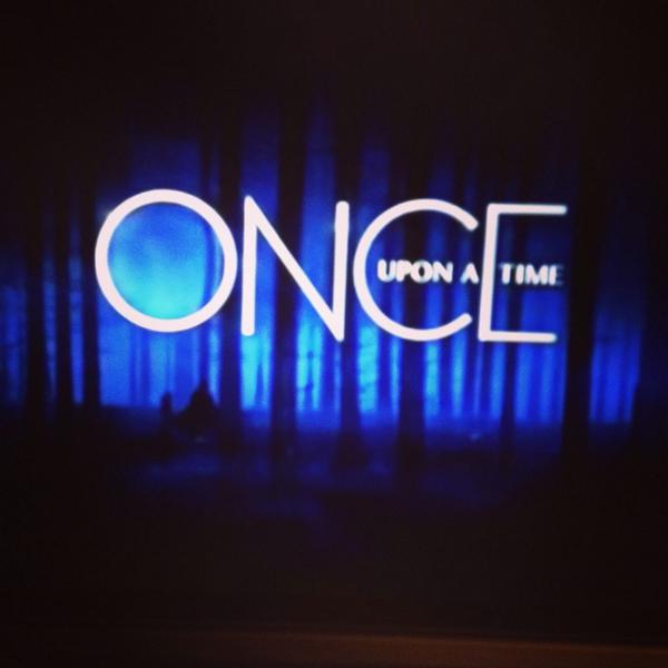 AurelieSrf's tweet photo. #OnceUponATime #serie #night #goodNight #freedom #GoodMoment http://t.co/9qAMsyd7Sq