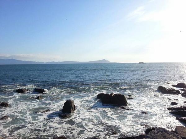 ComexBS's tweet photo. Pinta de azul tu fin de semana http://t.co/pGbdzRxhAl