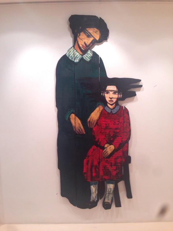 meneksegulben's tweet photo. Wood meets Art. Baris Cihanoglu's new artshow "Ash" @galleryilayda tonight. #bariscihanoglu http://t.co/6hldjAAtow