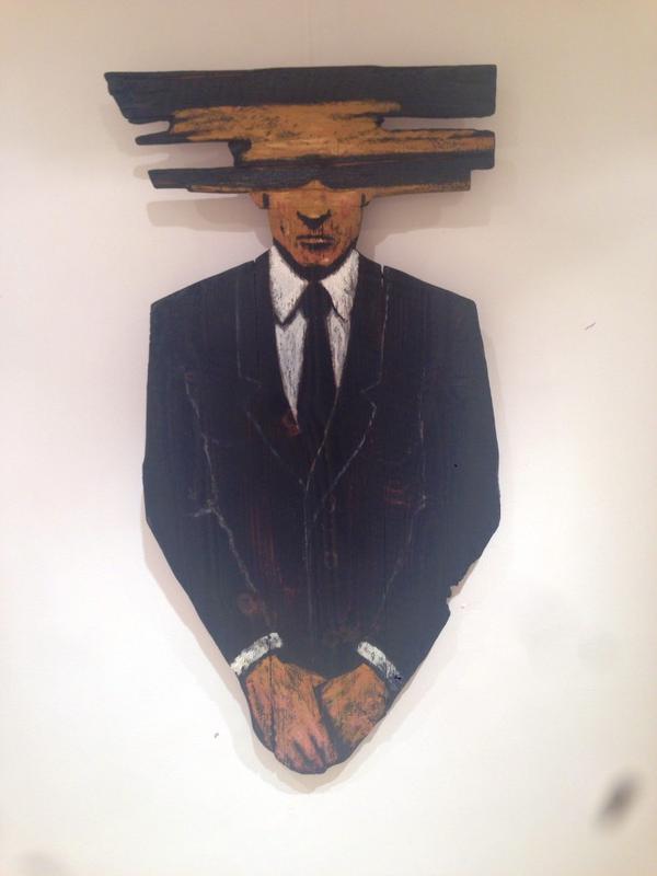 meneksegulben's tweet photo. Wood meets Art. Baris Cihanoglu's new artshow "Ash" @galleryilayda tonight. #bariscihanoglu http://t.co/6hldjAAtow