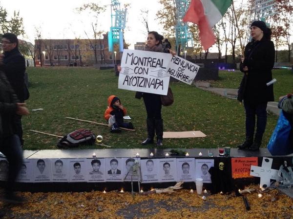 elgritomas's tweet photo. En Montreal gritan fuerte #AyotzinapaSomosTodos #43ConVidaYa http://t.co/eMCY7DVtIX