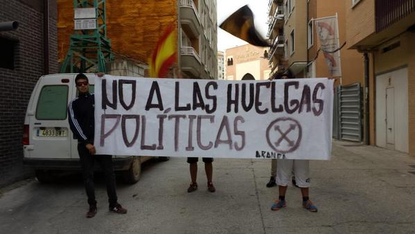 RE_ArandaD's tweet photo. Presentes en la manifestación de hoy en Aranda de Duero. http://t.co/kZXNc12jwp