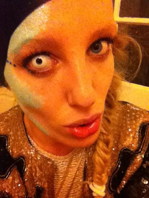 florencepage's tweet photo. Attempting to dress as a fish yesterday, the feedback- I was a couple of weeks early for Halloween. #fishface http://t.co/RbOBbMN7JR