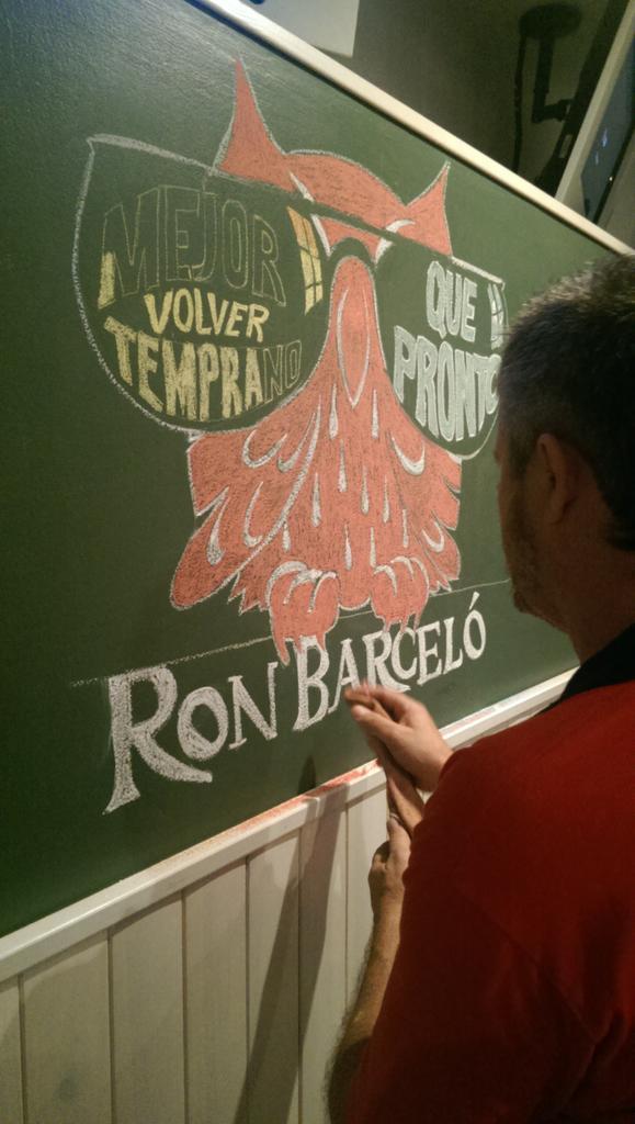 Rolabota's tweet photo. Preparando para la fiesta de @RonBarceloSpain de este finde en @Rolabota @TamaraBenite http://t.co/qyWEg72VVY