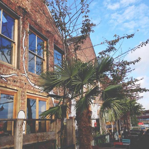 hypeappco's tweet photo. Friday treat! FREE Coffee for Hypers @countercafe #london #shoreditch #hypeapp http://t.co/PoI2HfyKXB http://t.co/VVQGNWxbIR