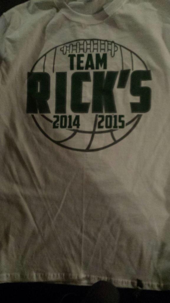 rudyrich0322's tweet photo. Come get your free @Ricks_EL shirts tonight we'll be giving out 50 every hour from 10pm till 2pm #TeamRicks http://t.co/7AJvuPquZJ