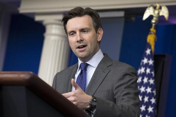 WH Press Secretary Josh ... #EbolaCrisis #PerverseIncentive #TravelBan #WestAfrica j.mp/1vk09P0