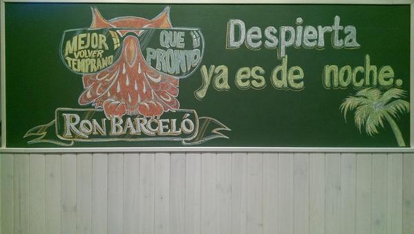 Rolabota's tweet photo. Despierta, ya es de noche. Fiesta @RonBarceloSpain en @Rolabota http://t.co/iLQURZwptH