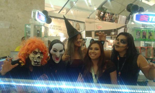 mobilepatio's tweet photo. #ControleDay #Halloween #TIM @FreirJoao @leoqueiroztim @aguiasretailtco @anderindalecio @Power_Dealer @TIMBrasil http://t.co/enEx5KnORc