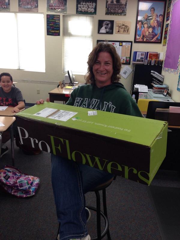 mrs12sanchez's tweet image. Special Delivery for @dadler7 enjoy!  #bullpuppride #strive4success